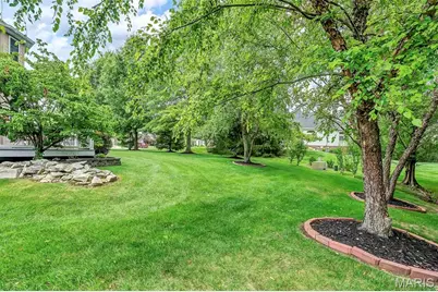 1011 Hawks Landing Drive, Lake Saint Louis, MO 63367 - Photo 43