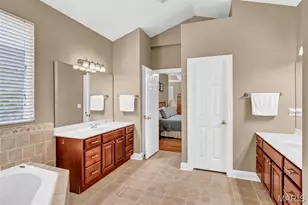 1011 Hawks Landing Dr, Lake Saint Louis, MO 63367 - Photo 37