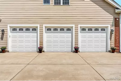 1011 Hawks Landing Drive, Lake Saint Louis, MO 63367 - Photo 29