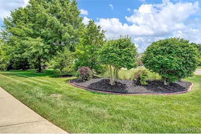 1011 Hawks Landing Drive, Lake Saint Louis, MO 63367 - Photo 41