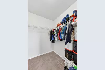 390 Montclair Tower Drive, Saint Charles, MO 63303 - Photo 17