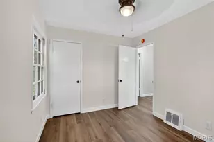 437 Lanark Rd, Saint Louis, MO 63137 - Photo 21