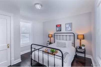3106 Quiet Lane, Saint Louis, MO 63114 - Photo 9