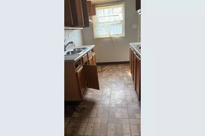 244 Estridge Road, Saint Louis, MO 63137 - Photo 5