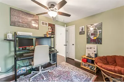 1052 Kuhlman Lane, Webster Groves, MO 63119 - Photo 17