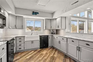 1089 Buckingham Dr, Camdenton, MO 65020 - Photo 11