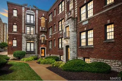 6218 Northwood Avenue #11, Saint Louis, MO 63105 - Photo 1