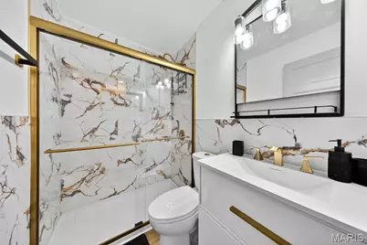 10000 Lackland Road, Overland, MO 63114 - Photo 13