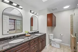 33 Carriage Way W, Saint Peters, MO 63376 - Photo 15