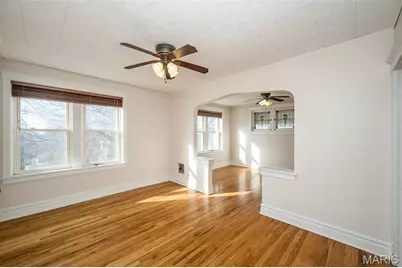 5033 Bancroft Avenue, Saint Louis, MO 63109 - Photo 13