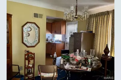 1908 Korando Avenue, Overland, MO 63114 - Photo 7