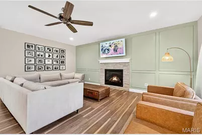 415 Filipp Lane, Lake Saint Louis, MO 63367 - Photo 5