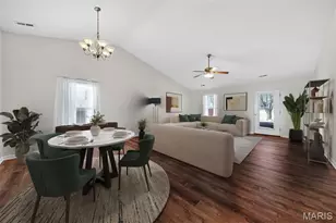 411 Harby Dr, Wentzville, MO 63385 - Photo 7