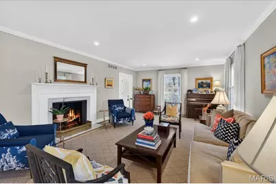 11230 Hermitage Hill Place, Saint Louis, MO 63131 - Photo 13