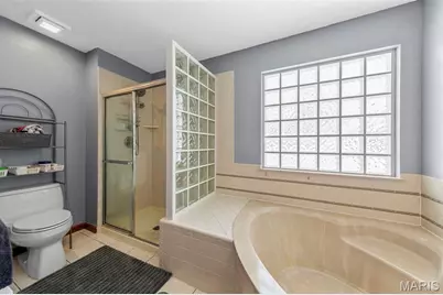 1373 Sunburst Drive, O'Fallon, MO 63366 - Photo 9