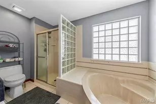 1373 Sunburst Dr, O'Fallon, MO 63366 - Photo 9