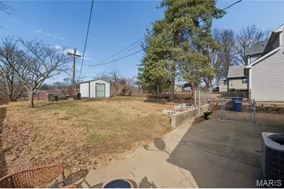 3285 Jasper Park, Saint Louis, MO 63139 - Photo 23