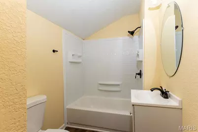 916 Nooney, Poplar Bluff, MO 63901 - Photo 9