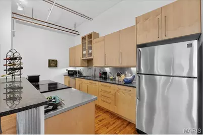 1010 Saint Charles Street #904, Saint Louis, MO 63101 - Photo 3
