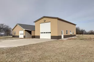 3721 Hawk Point, Palmyra, MO 63461 - Photo 5