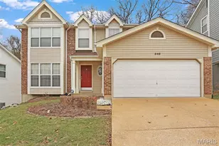 540 Woodlyn Crossing, Ballwin, MO 63021 - Photo 1