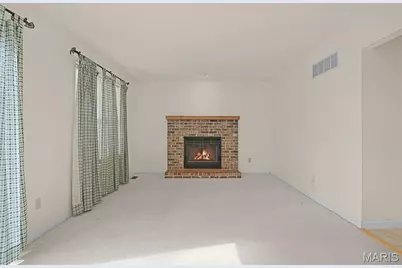 540 Woodlyn Crossing, Ballwin, MO 63021 - Photo 13