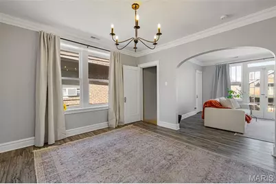 4990 Tholozan Avenue, Saint Louis, MO 63109 - Photo 5