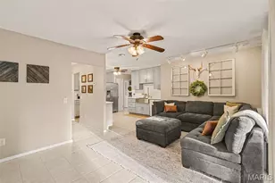 4764 Brawley Ct, Saint Louis, MO 63128 - Photo 15