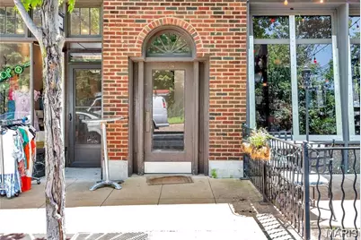 738 Demun, Clayton, MO 63105 - Photo 15