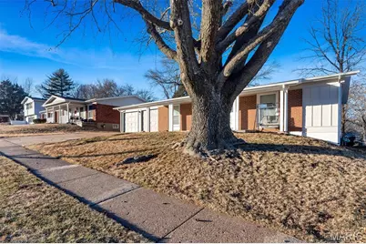 3515 Saint Catherine Street, Florissant, MO 63033 - Photo 3