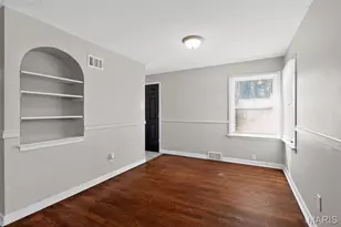 33 S Dellwood Ave, Saint Louis, MO 63135 - Photo 11