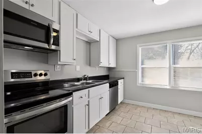 33 S Dellwood Avenue, Saint Louis, MO 63135 - Photo 13