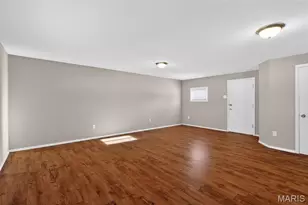 14 Kenwood Dr, Hazelwood, MO 63042 - Photo 5