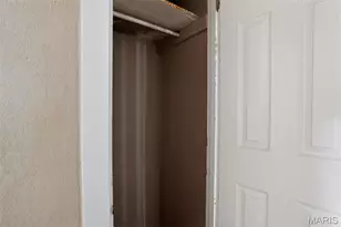 512 Coppinger Dr, Saint Louis, MO 63135 - Photo 21