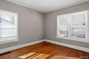 512 Coppinger Dr, Saint Louis, MO 63135 - Photo 7