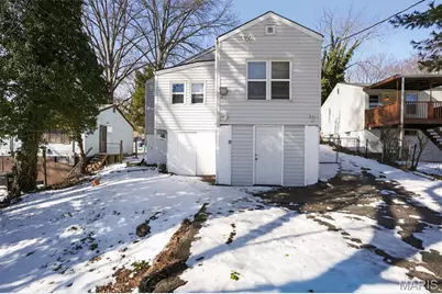 512 Coppinger Drive, Saint Louis, MO 63135 - Photo 1