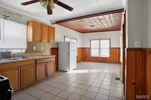 512 Coppinger Dr, Saint Louis, MO 63135 - Photo 13