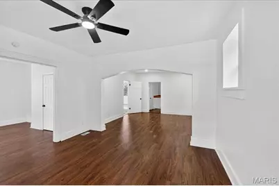 4250 Ellenwood Avenue, Saint Louis, MO 63116 - Photo 7