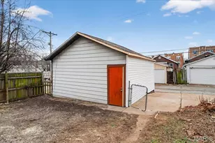 4250 Ellenwood Ave, Saint Louis, MO 63116 - Photo 49