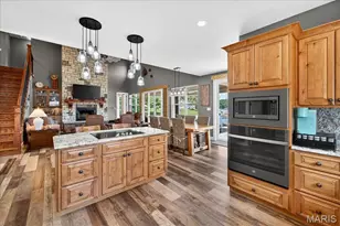 6020 N Lakeshore Dr, Hillsboro, MO 63050 - Photo 9