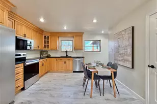 1261 Moonlight Dr, Arnold, MO 63010 - Photo 9