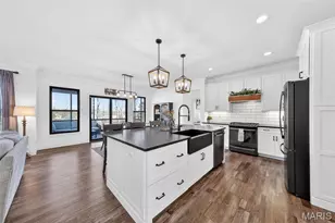 519 Stonewolf Creek Dr, Wentzville, MO 63385 - Photo 11