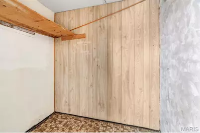 4655 Farlin Avenue, Saint Louis, MO 63115 - Photo 17