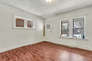 4655 Farlin Ave, Saint Louis, MO 63115 - Photo 5