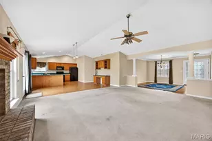 205 Deer View Dr, Troy, MO 63379 - Photo 7