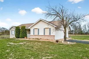 205 Deer View Dr, Troy, MO 63379 - Photo 3