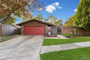 13078 Ferntrails Ln, Creve Coeur, MO 63141 - Photo 1