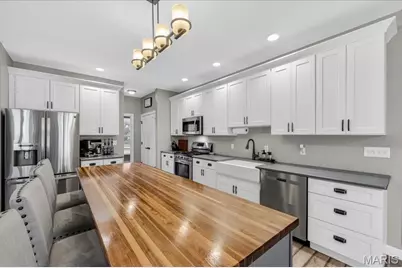 60 S Creek Drive, Moscow Mills, MO 63362 - Photo 13