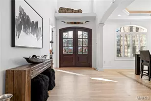 24 Williamsburg Estates Dr, Town and Country, MO 63131 - Photo 3