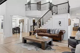 24 Williamsburg Estates Dr, Town and Country, MO 63131 - Photo 11